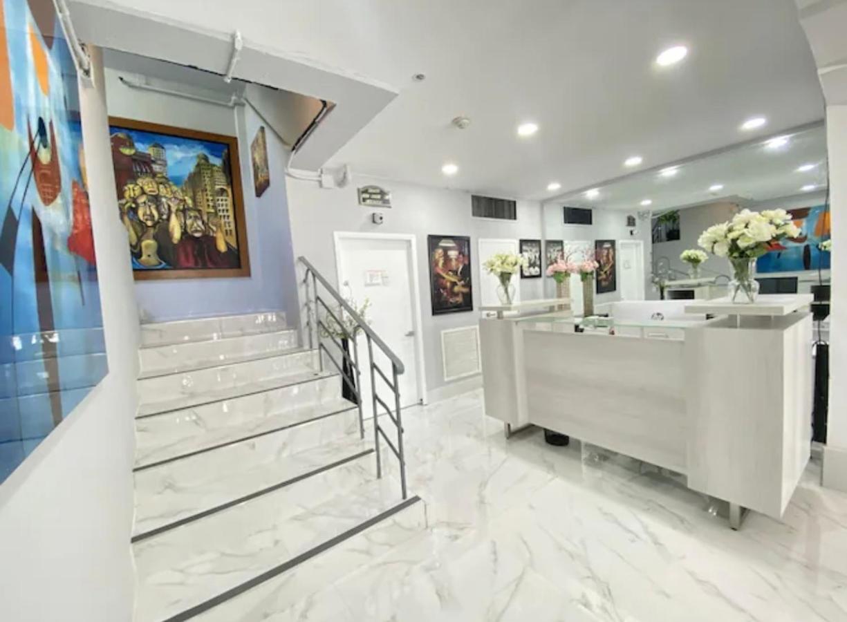 Modern Studio In Маямі-Біч Екстер'єр фото